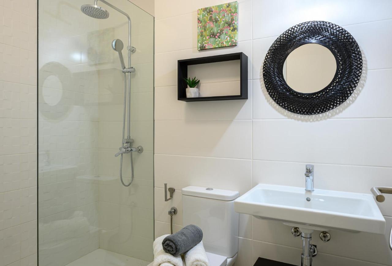 Pachamama House-Near The Beach, Fast Wifi, Air-Con And Sat Tv Плая Бланка Екстериор снимка